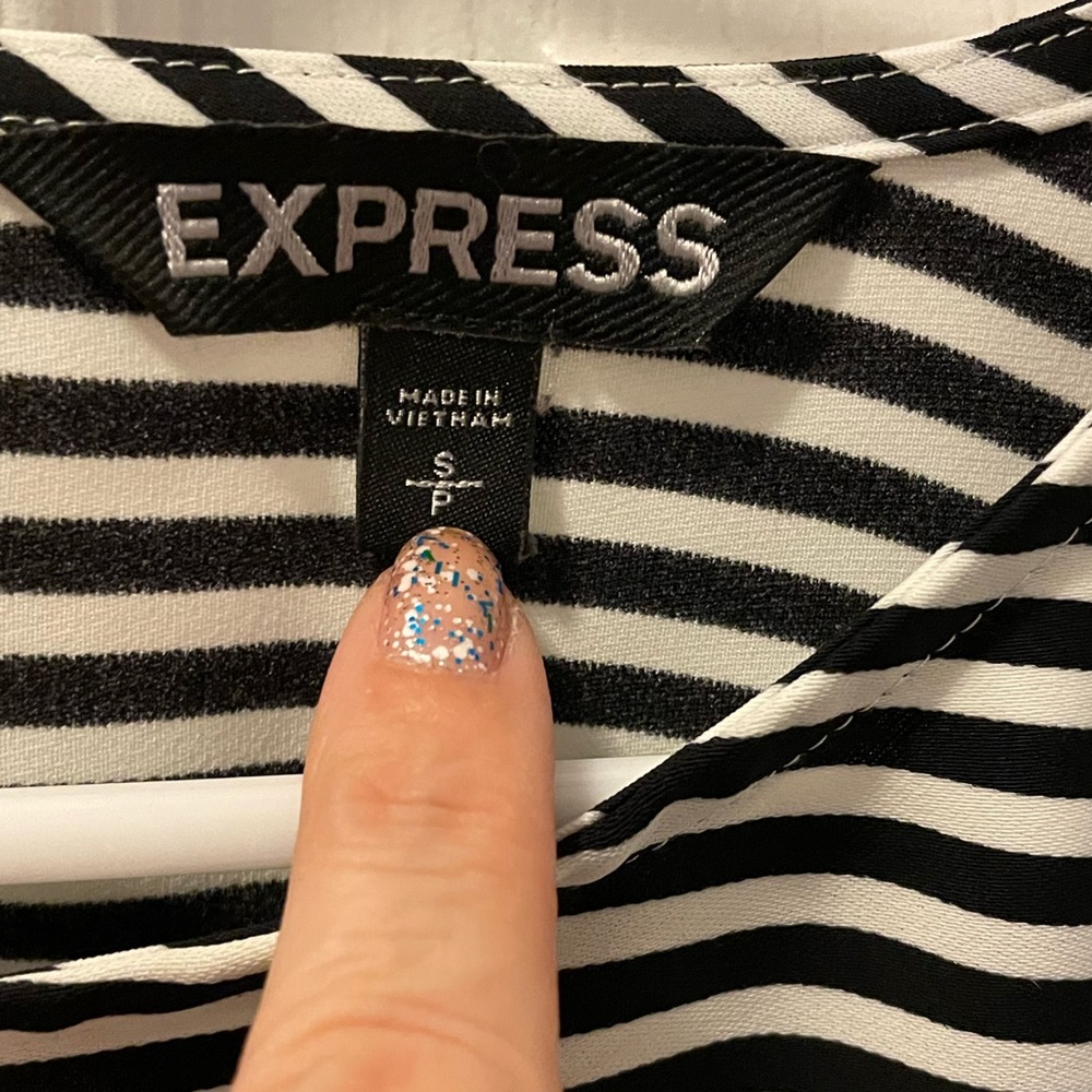 Express Blouse Small - image 2